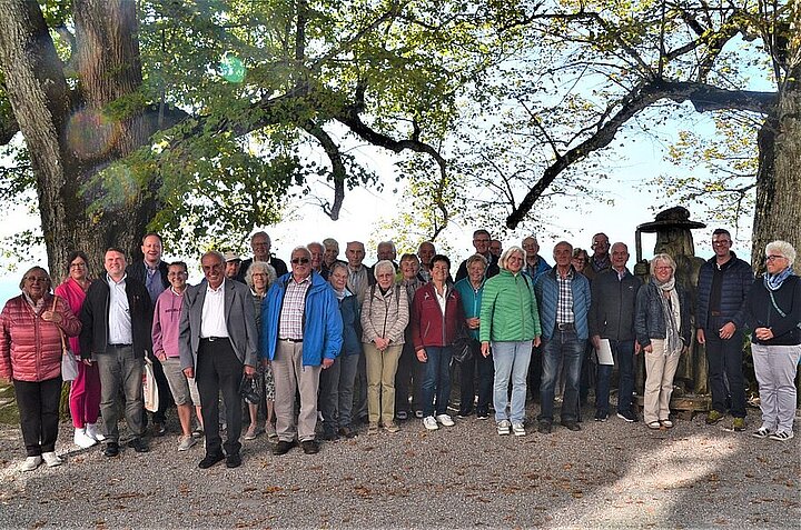 Förderverein besichtigt Hohenpeißenberg und das Orgelzentrum in Valley